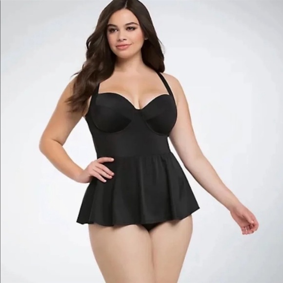 Black peplum one piece - Picture 2 of 2